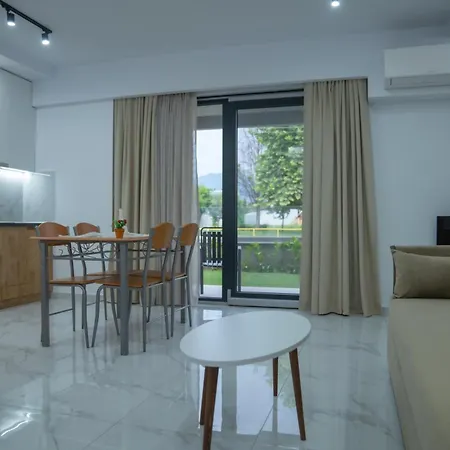 公寓 Project Georgiadi #1 - Modern In Peaceful Neighborhood - 15 Mins From Loutra Pozar *