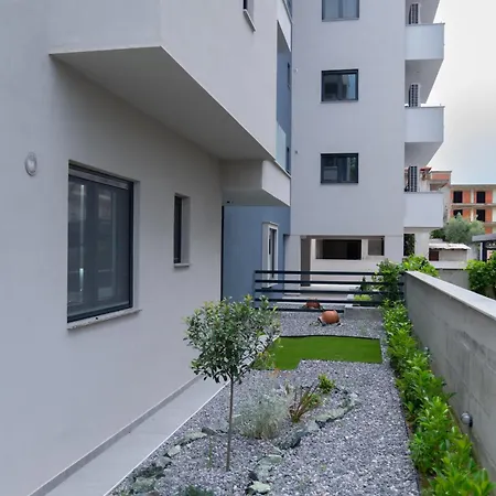 Project Georgiadi #1 - Modern In Peaceful Neighborhood - 15 Mins From Loutra Pozar