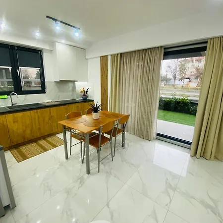 Project Georgiadi #1 - Modern In Peaceful Neighborhood - 15 Mins From Loutra Pozar Apartamento