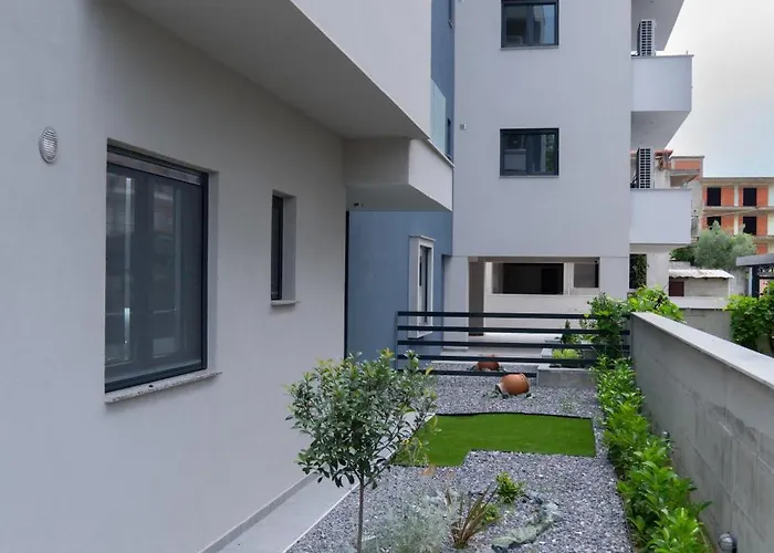 Project Georgiadi #1 - Modern In Peaceful Neighborhood - 15 Mins From Loutra Pozar